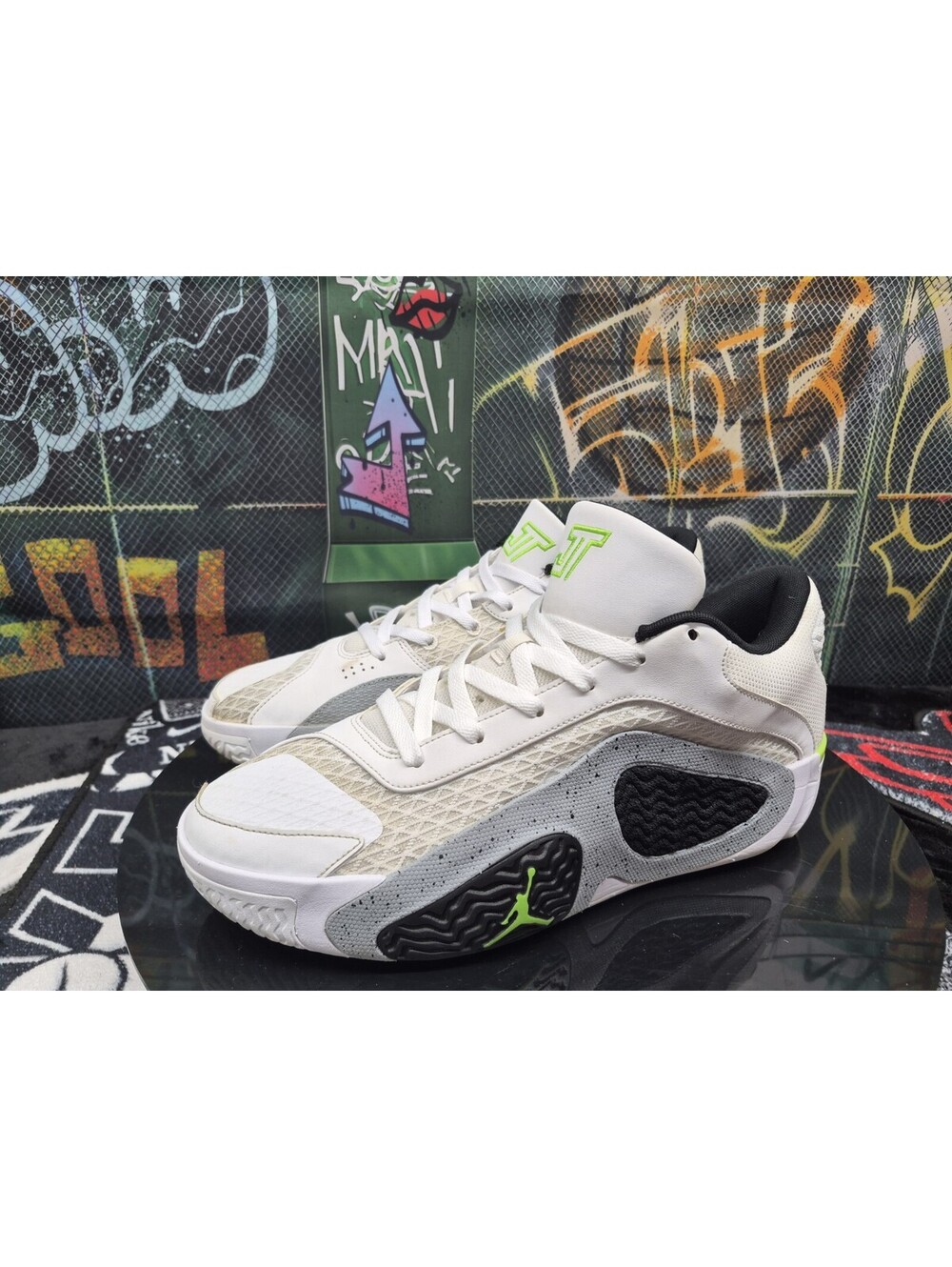 Jordan Tatum 2 'Neon' "White/Electric Green-Black" (FJ6457-100) Mens size 11M